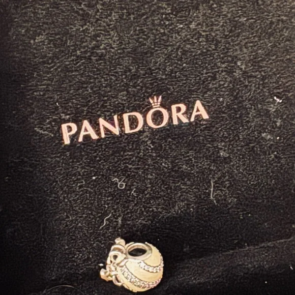 Pandora • White Ornament • Pandora Charm - Picture 9 of 16
